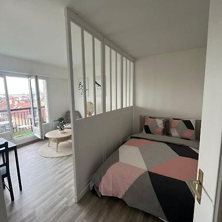 빌쥐이프 Lumineux Studio Avec Balcon / Cosy Flat With Balcony 아파트 외부 사진